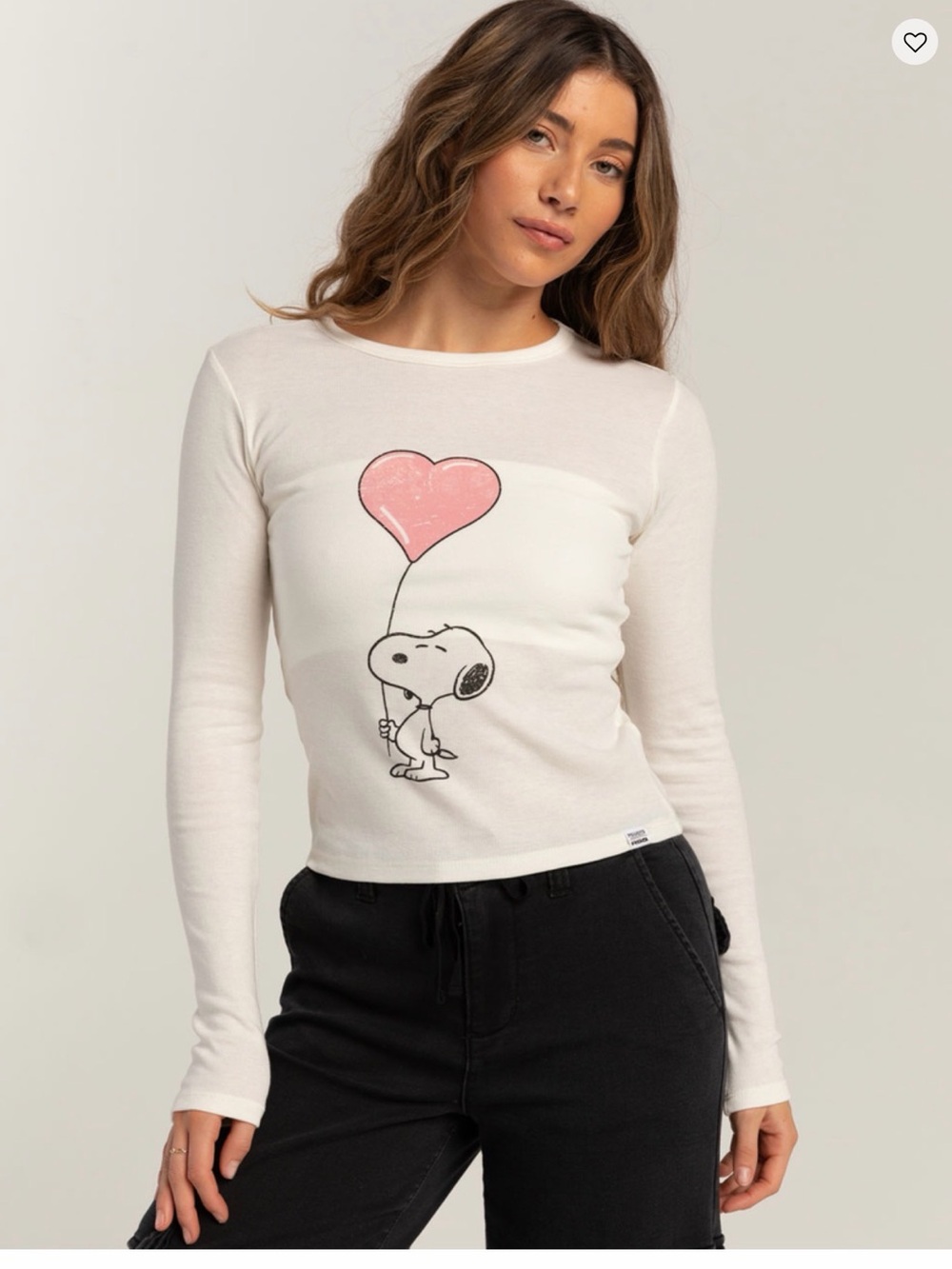 Peanuts Snoopy Heart Balloon Long Sleeve Graphic Tee Cream White Size Large